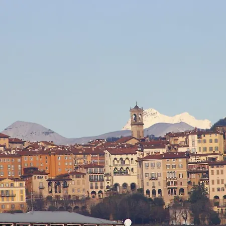 La Casetta Bg アパート *