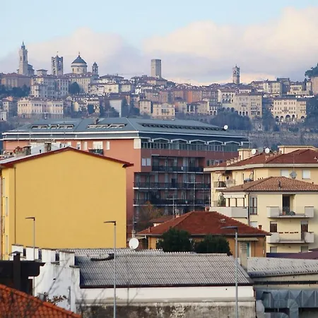 アパート La Casetta Bg ベルガモ